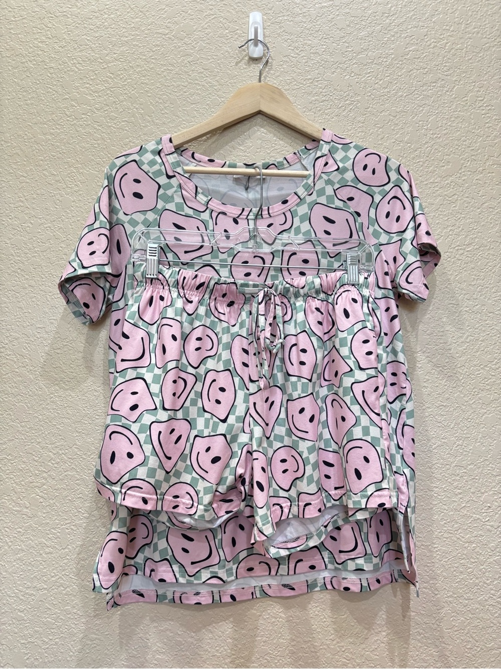 Retro Trippy Smiley Face Matching Lounge Set Checkered Cozy Sleepwear Pink Med